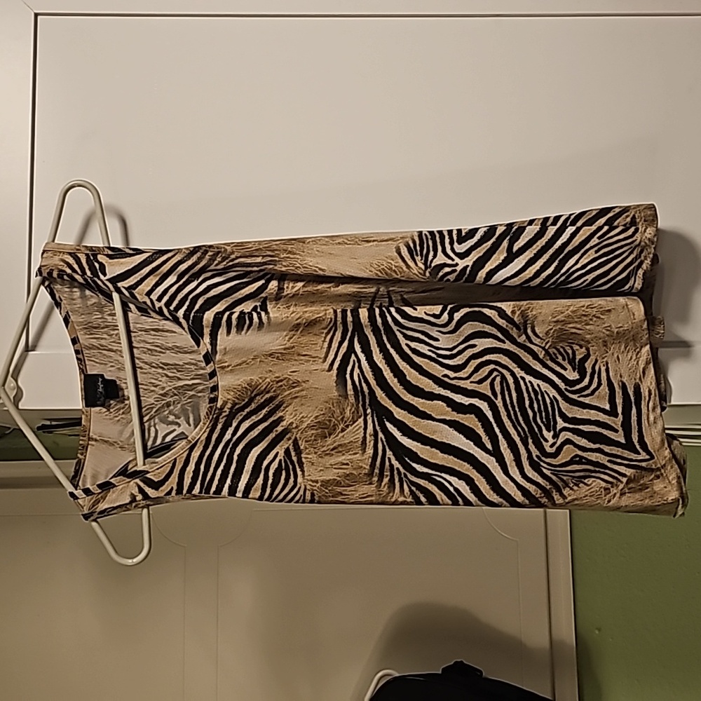 Beautiful zebra, print day trip. Ladies tank top size medium